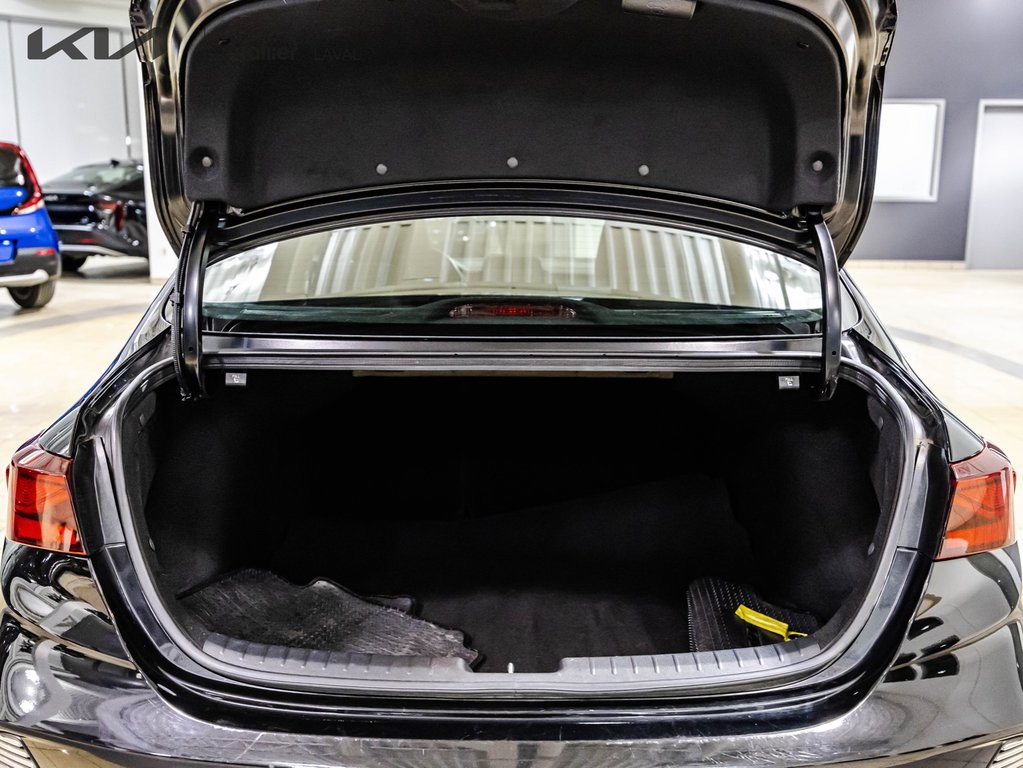 2024 Kia Forte LX in , Quebec - 22 - w1024h768px