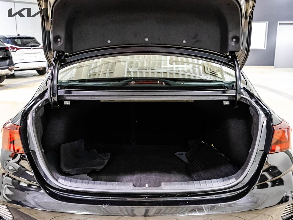 2024 Kia Forte LX in , Quebec - 18 - w1024h768px