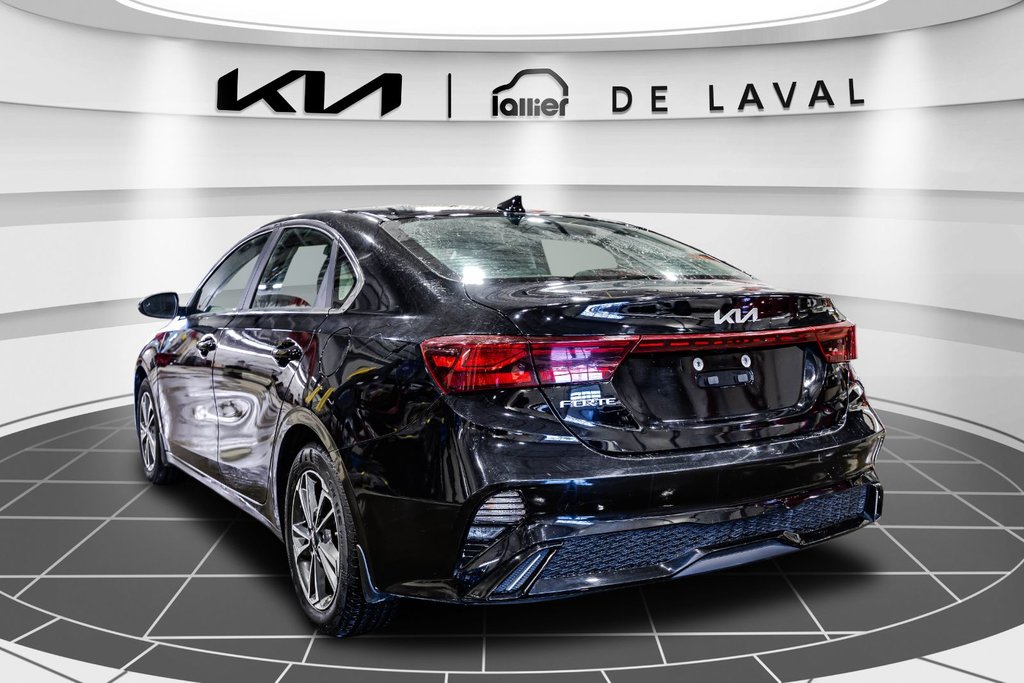 Kia Forte EX 2024 à Montréal, Québec - 3 - w1024h768px
