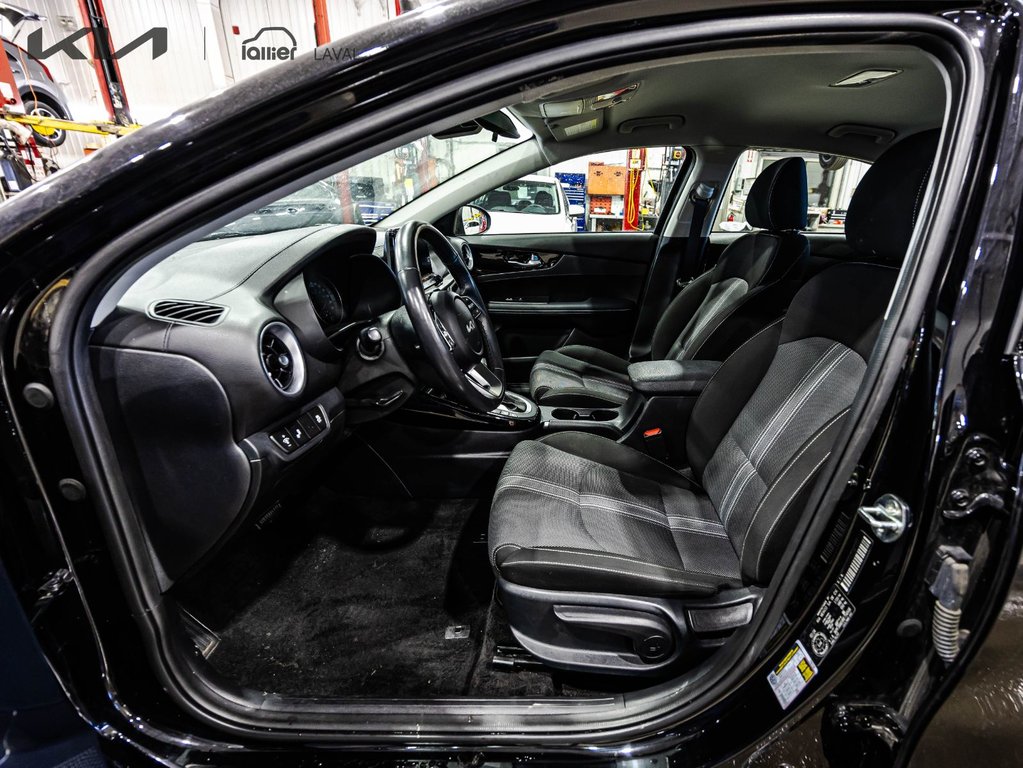 Kia Forte EX 2024 à Montréal, Québec - 15 - w1024h768px