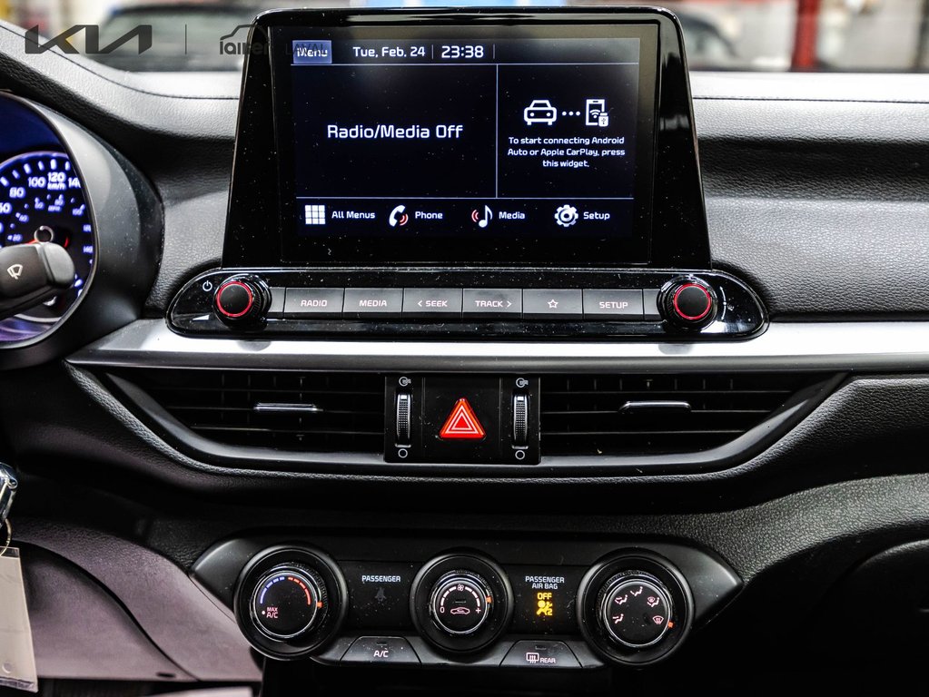 Kia Forte EX 2024 à Montréal, Québec - 23 - w1024h768px