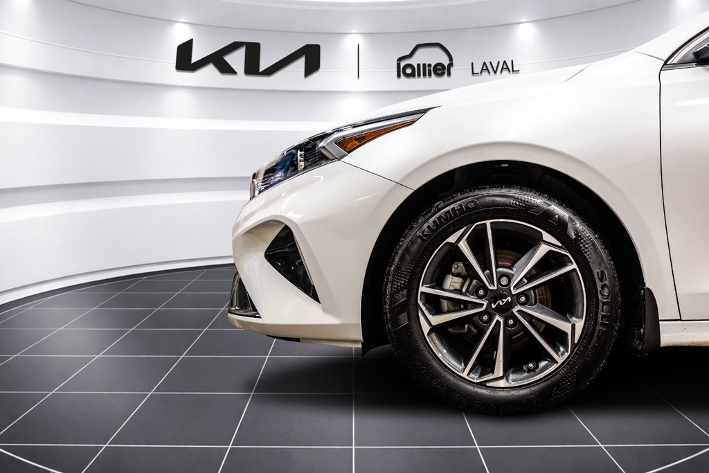 Kia Forte EX 2024 à Montréal, Québec - 13 - w1024h768px