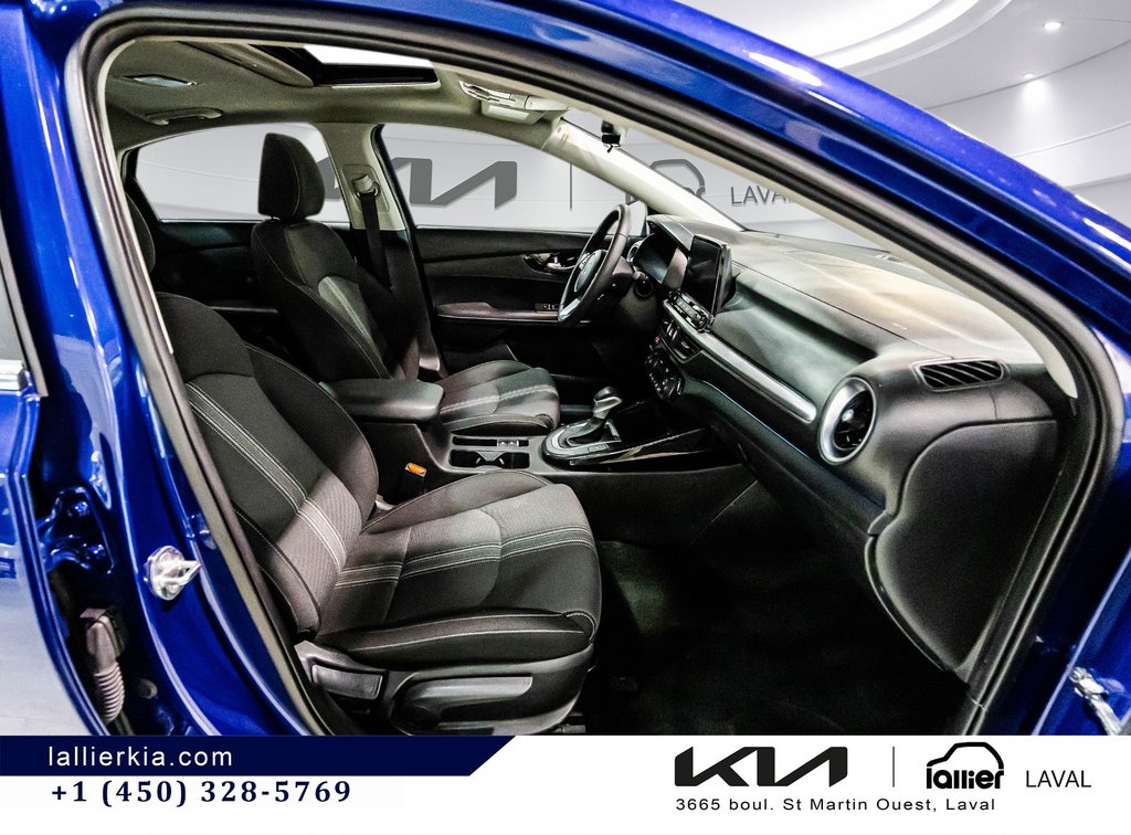 Kia Forte EX Premium 2024 à Montréal, Québec - 12 - w1024h768px
