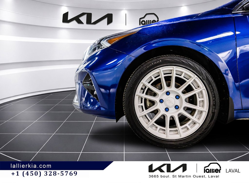 Kia Forte EX Premium 2024 à Montréal, Québec - 9 - w1024h768px