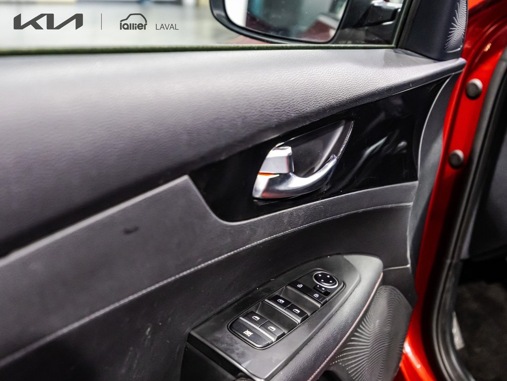 Kia Forte5 GT Limited 2023 à , Québec - 15 - w1024h768px