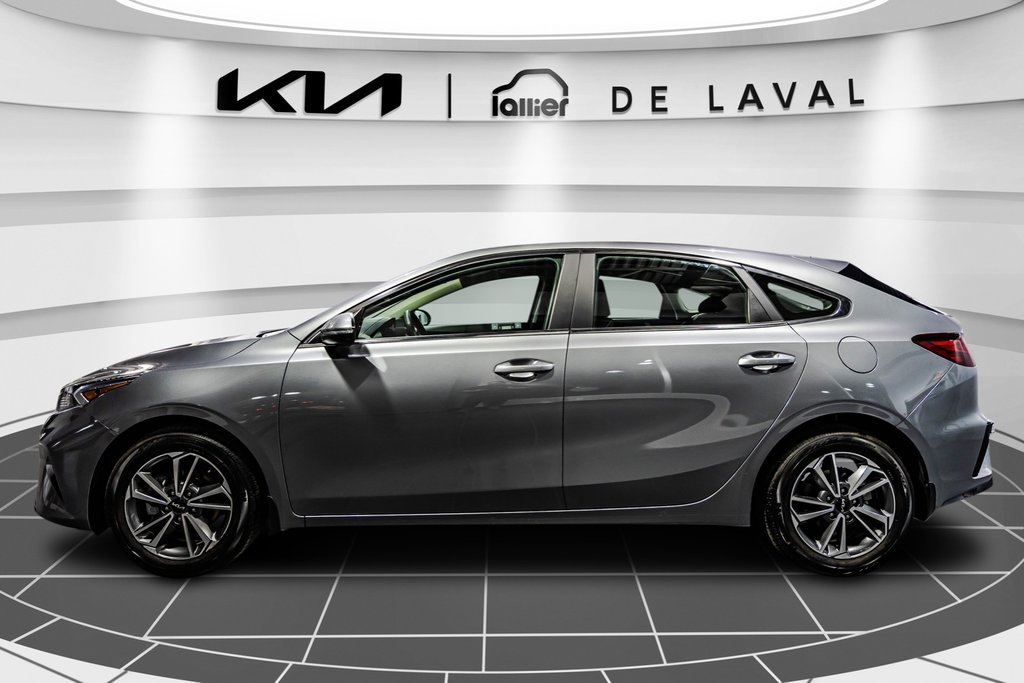 2024 Kia Forte5 EX in , Quebec - 4 - w1024h768px