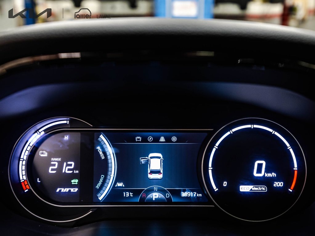 2020 Kia Niro EV SX Touring in Montréal, Quebec - 15 - w1024h768px