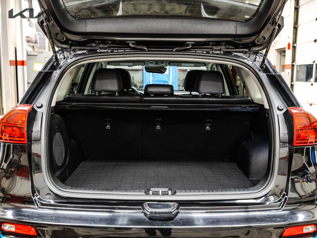 2020 Kia Niro EV SX Touring in Montréal, Quebec - 20 - w1024h768px