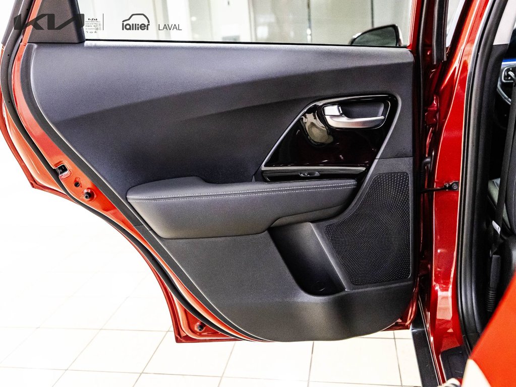 2022 Kia Niro Plug-In Hybrid EX PREMIUM in , Quebec - 21 - w1024h768px