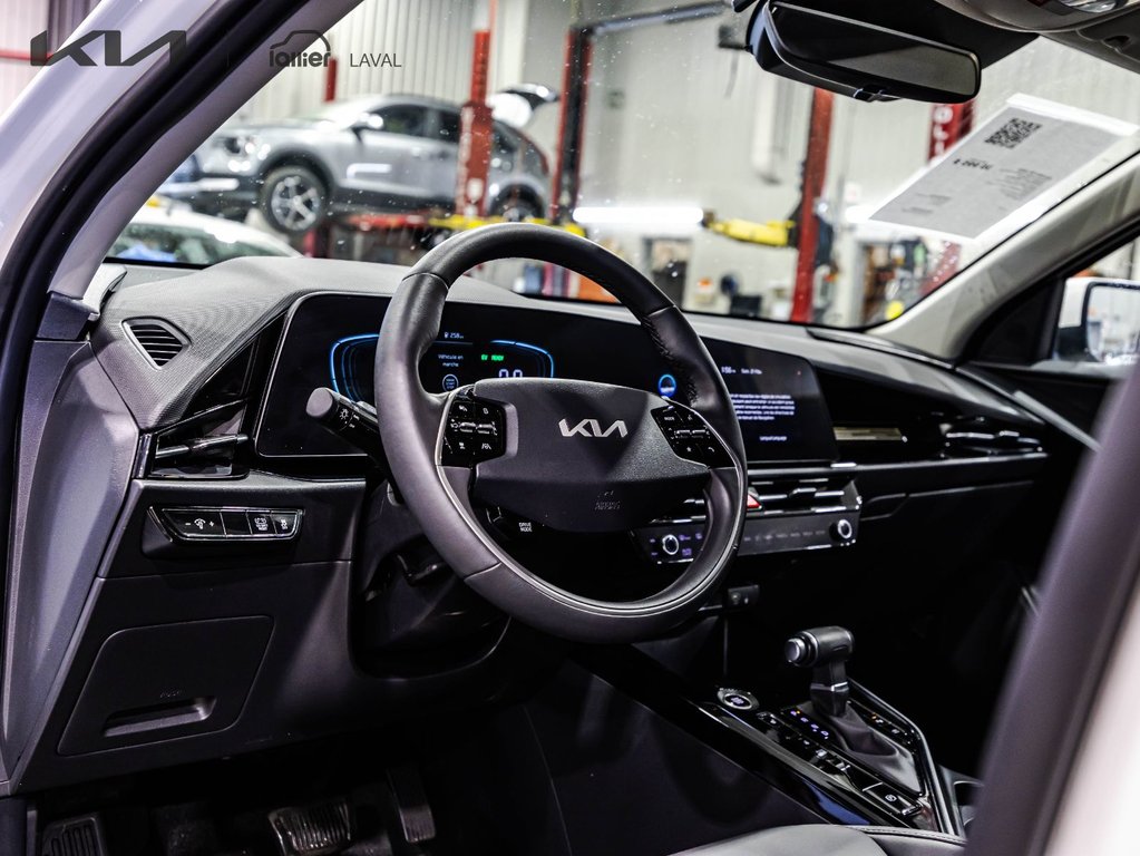 2025 Kia Niro EX in Montréal, Quebec - 19 - w1024h768px
