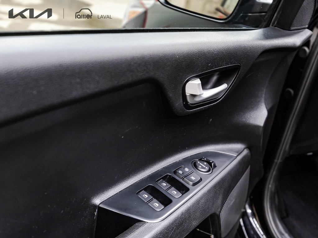Kia Rio 5-door LX+ 2021 à , Québec - 11 - w1024h768px