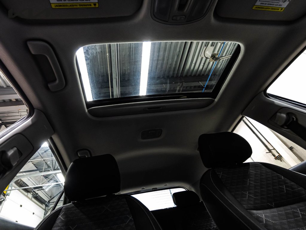 2021 Kia Rio 5-door LX+ in Montréal, Quebec - 16 - w1024h768px