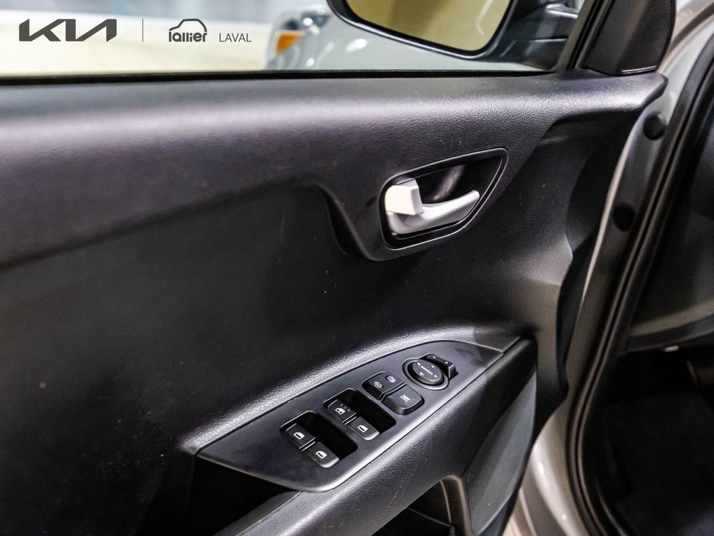 2022 Kia Rio 5-door LX+ in , Quebec - 11 - w1024h768px