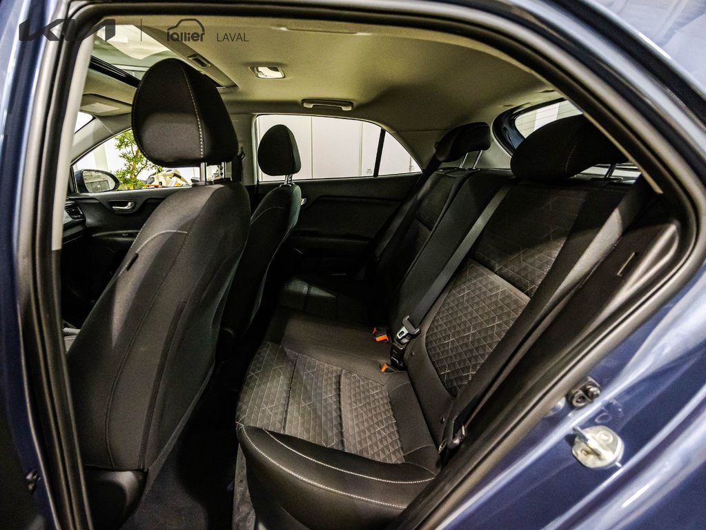 Kia Rio 5-door LX Premium 2023 à , Québec - 13 - w1024h768px