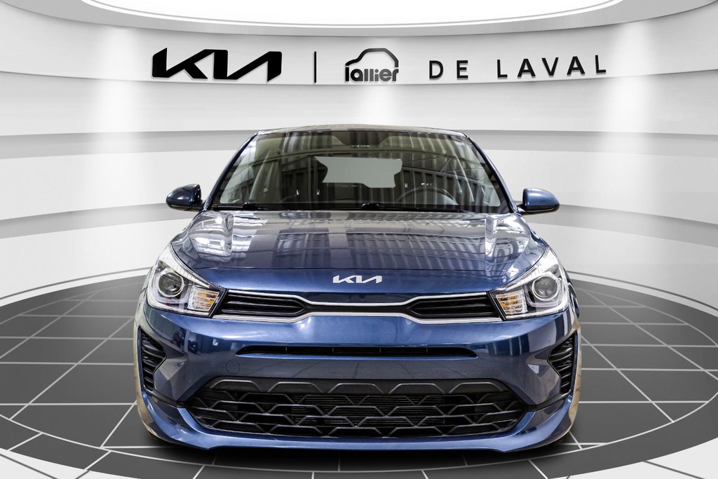 Kia Rio 5-door LX Premium 2023 à , Québec - 2 - w1024h768px