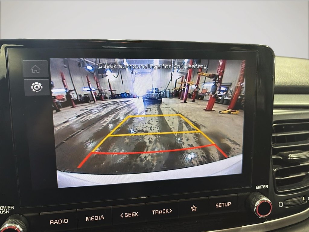 Kia Rio 5-door LX+ 2023 à Montréal, Québec - 3 - w1024h768px