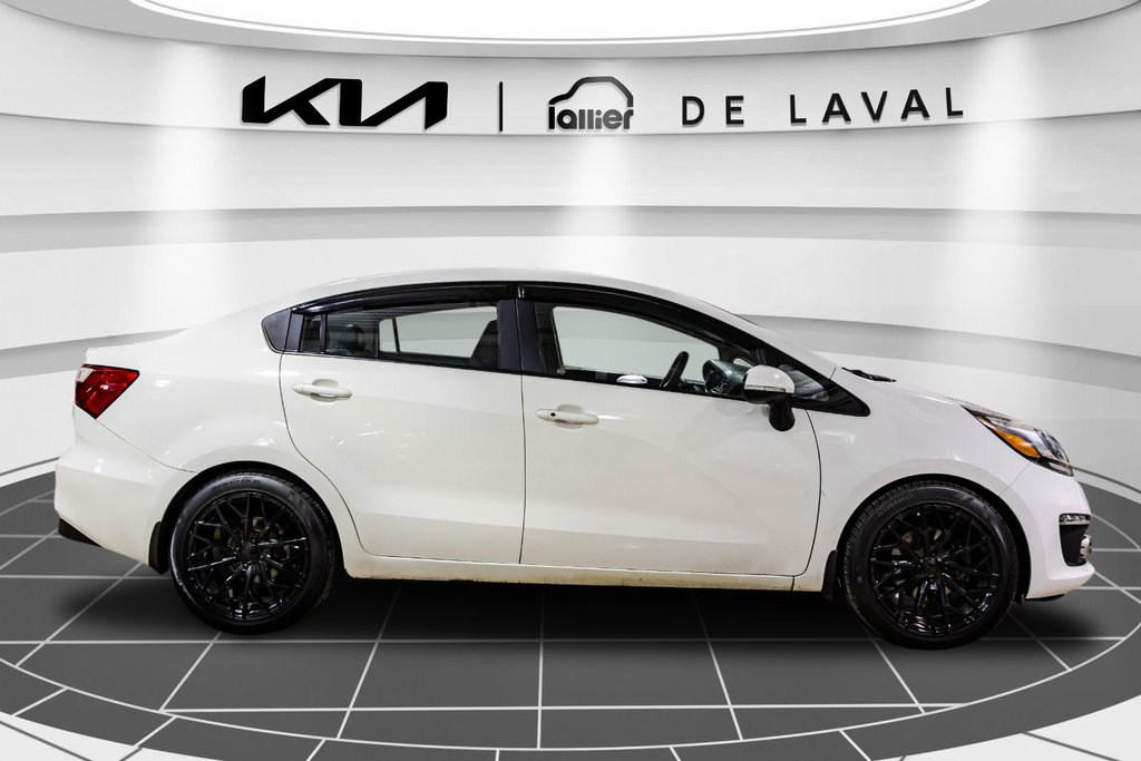 Kia Rio SX 2016 à , Québec - 8 - w1024h768px