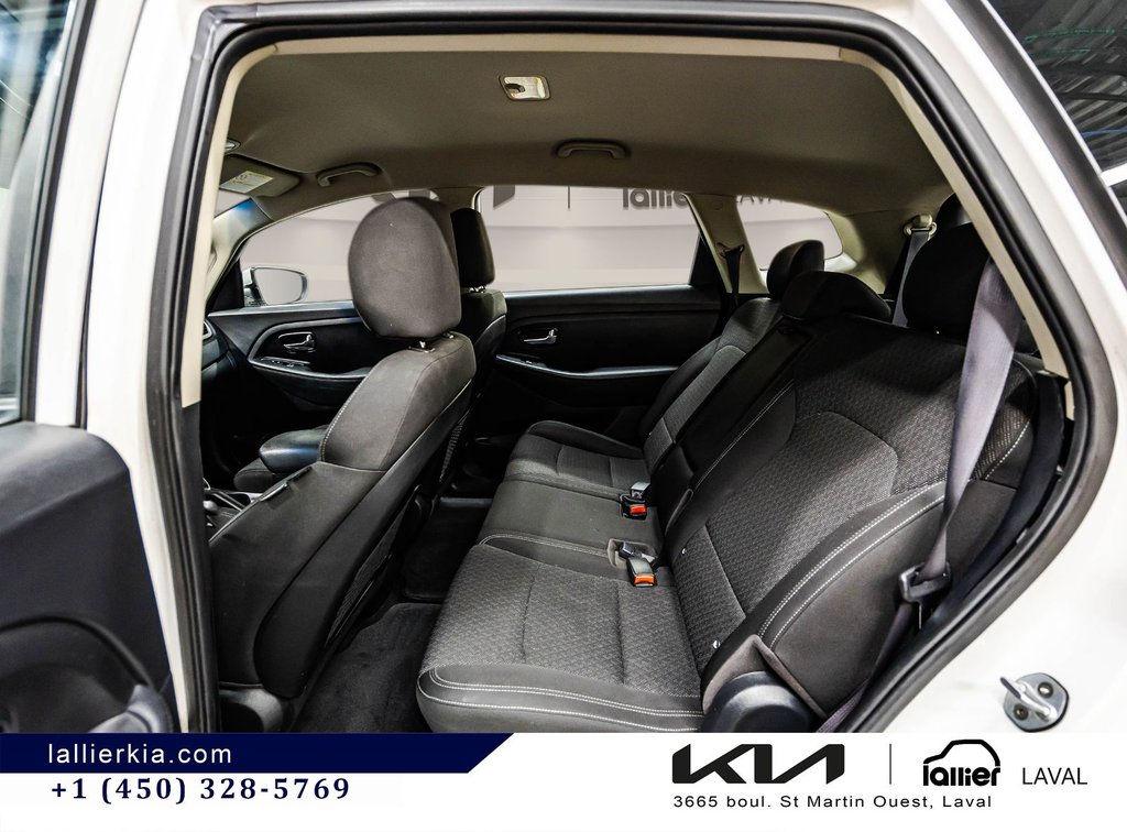 Kia Rondo LX 2017 à Montréal, Québec - 13 - w1024h768px