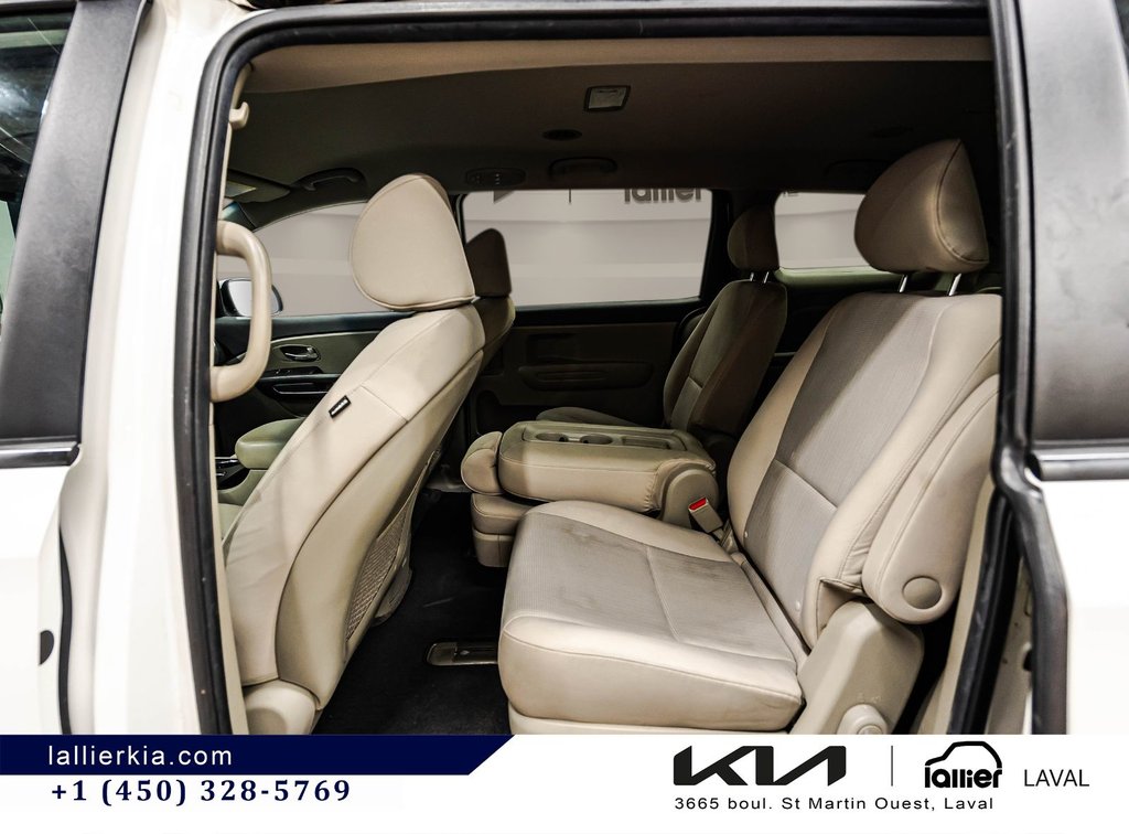 Kia Sedona LX 2020 à Montréal, Québec - 15 - w1024h768px