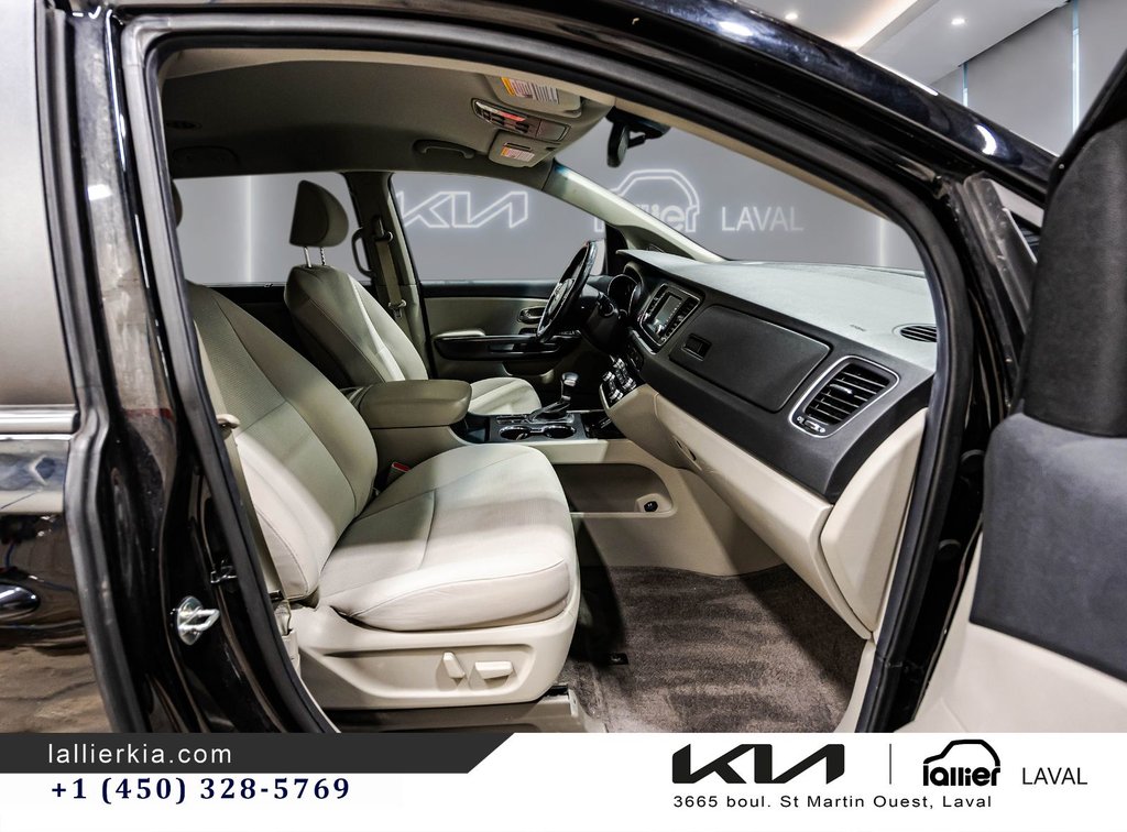 Kia Sedona LX 2020 à Montréal, Québec - 17 - w1024h768px