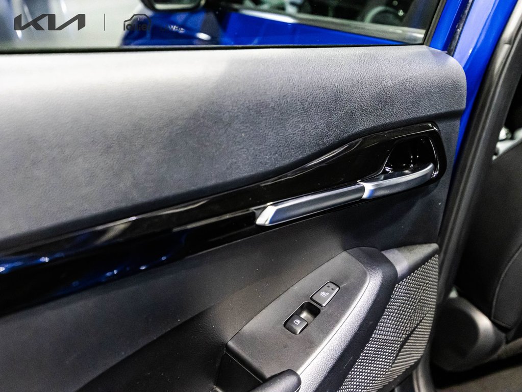 Kia Seltos SX Turbo 2022 à , Québec - 13 - w1024h768px