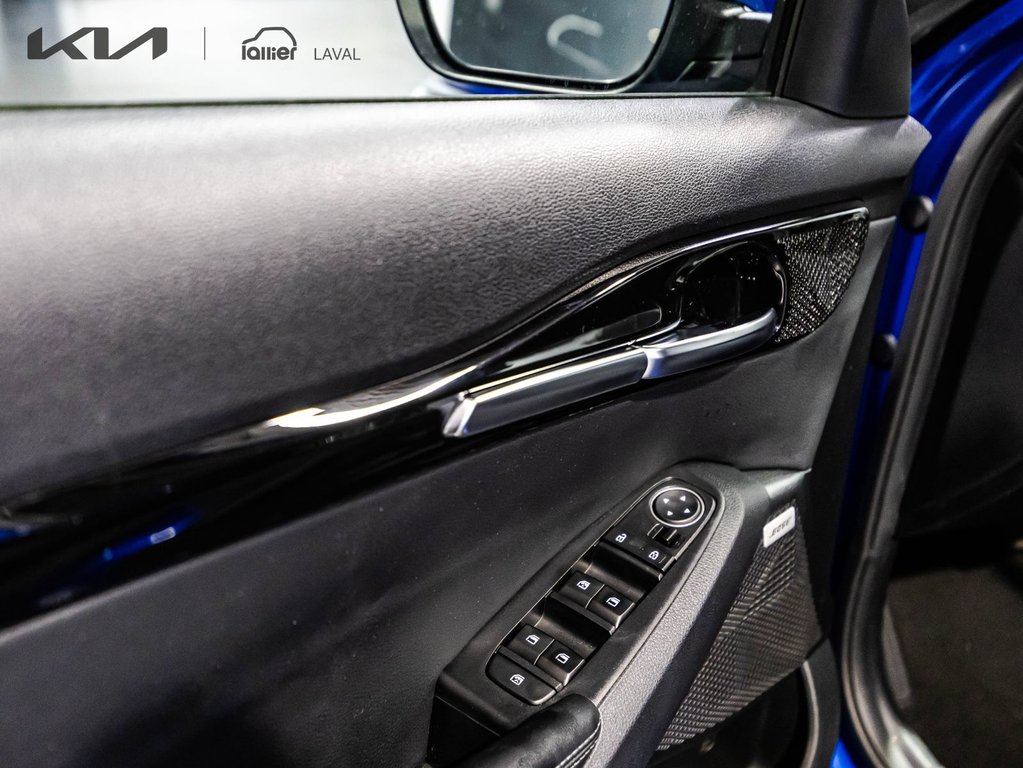 Kia Seltos SX Turbo 2022 à , Québec - 12 - w1024h768px