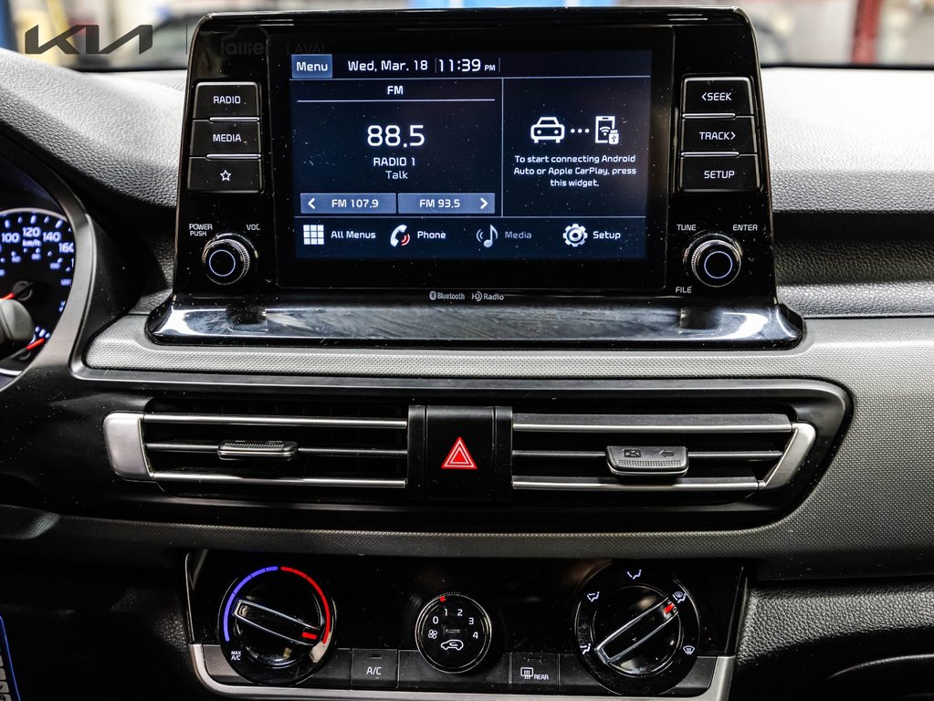 2022 Kia Seltos LX in Montréal, Quebec - 16 - w1024h768px