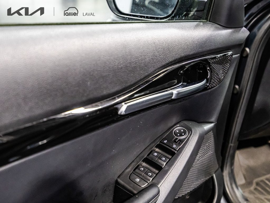 Kia Seltos EX 2023 à , Québec - 12 - w1024h768px