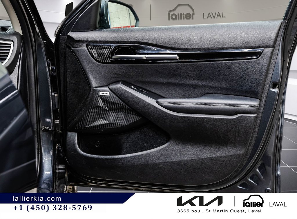2023 Kia Seltos SX Turbo in Montréal, Quebec - 18 - w1024h768px