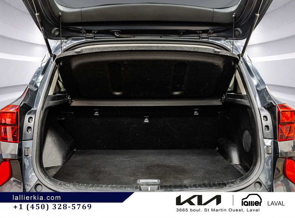 2023 Kia Seltos SX Turbo in Montréal, Quebec - 17 - w1024h768px