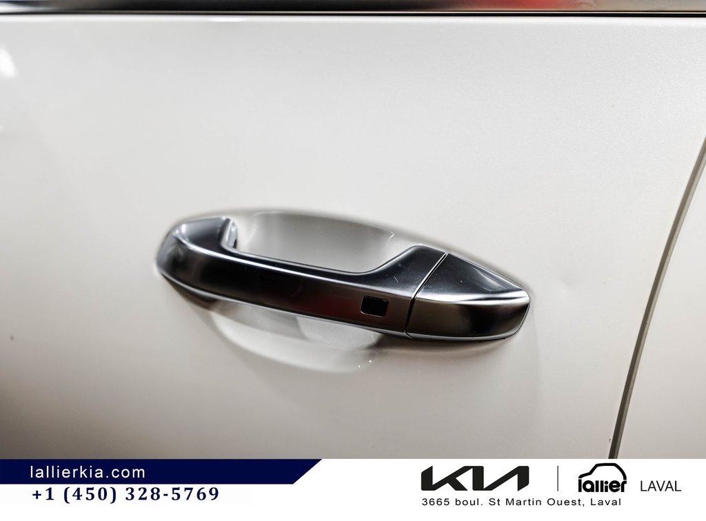 Kia Seltos SX Turbo 2023 à Montréal, Québec - 12 - w1024h768px