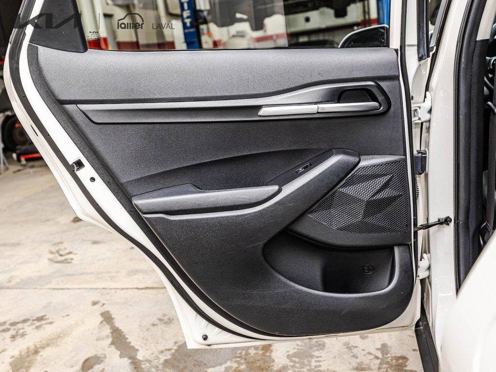 Kia Seltos LX 2024 à Montréal, Québec - 12 - w1024h768px