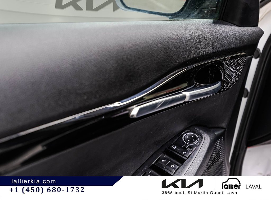 Kia Seltos EX 2025 à Montréal, Québec - 12 - w1024h768px