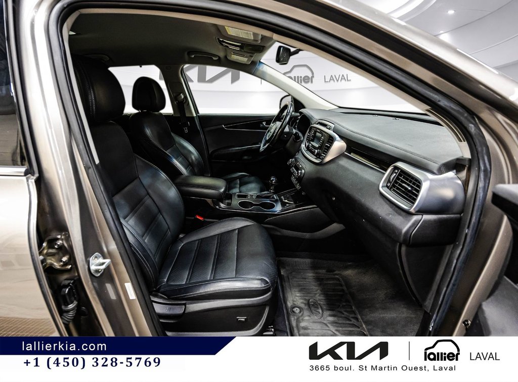 2016 Kia Sorento EX V6 in Montréal, Quebec - 16 - w1024h768px