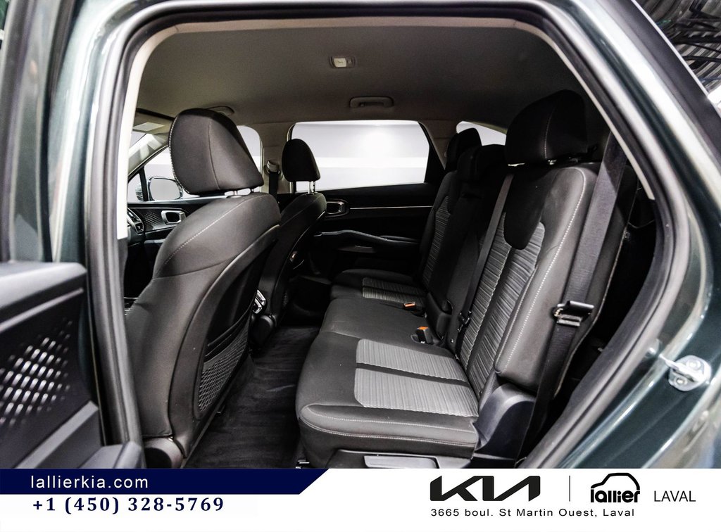 Kia Sorento LX Premium 2021 à Montréal, Québec - 12 - w1024h768px