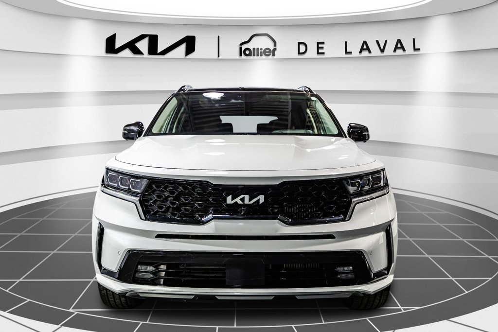 Kia Sorento SX 2023 à , Québec - 2 - w1024h768px