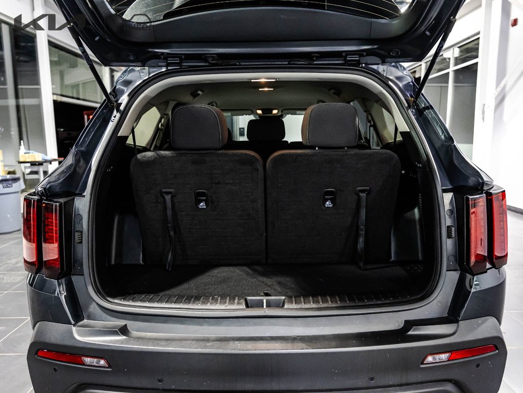 Kia Sorento LX Premium 2023 à , Québec - 24 - w1024h768px