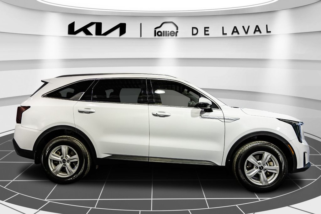Kia Sorento LX 2024 à , Québec - 11 - w1024h768px