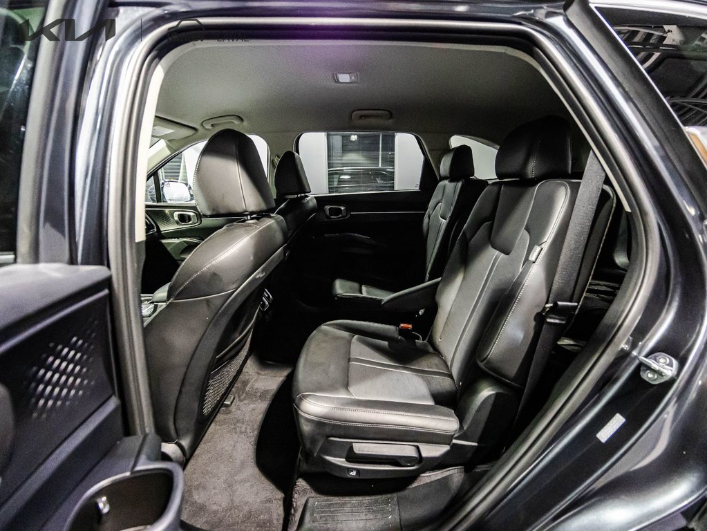 Kia Sorento EX 2024 à , Québec - 12 - w1024h768px