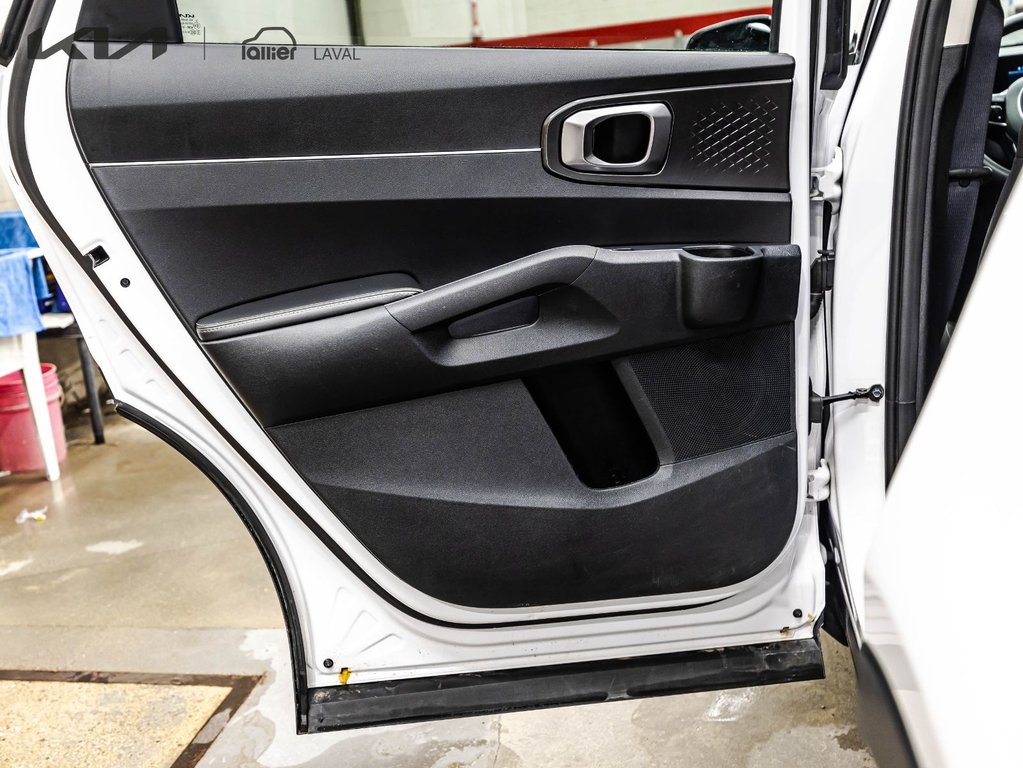 Kia Sorento LX 2024 à , Québec - 13 - w1024h768px