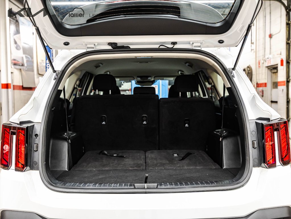 Kia Sorento LX 2024 à Montréal, Québec - 25 - w1024h768px