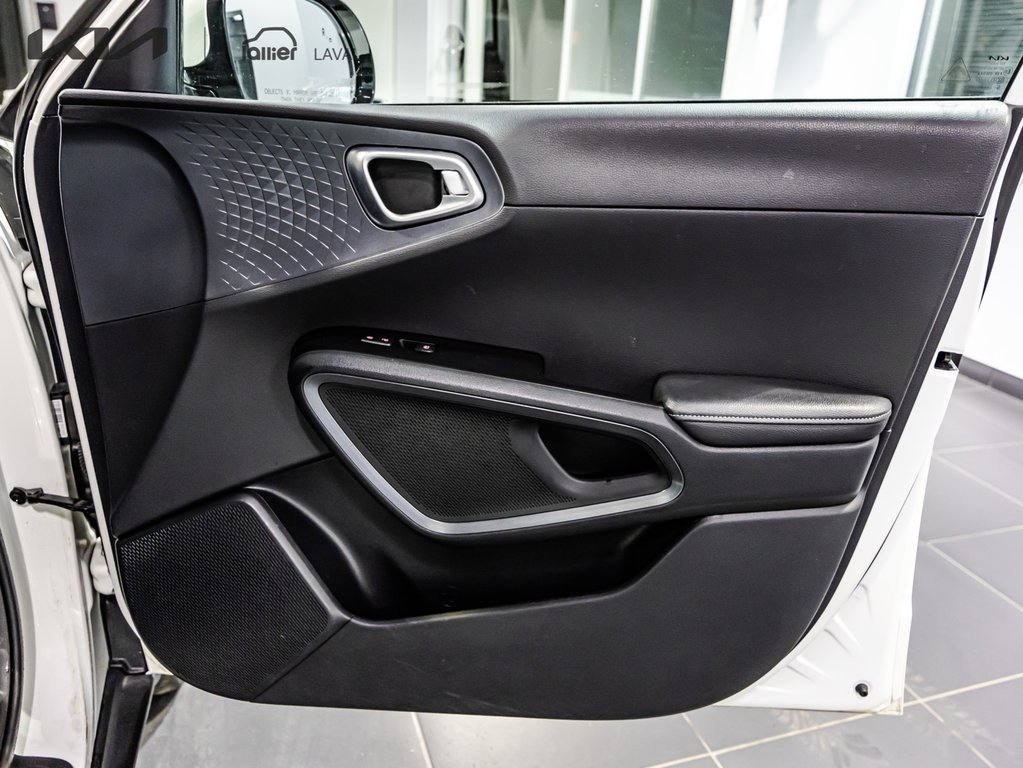 Kia Soul EX+ 2022 à , Québec - 15 - w1024h768px
