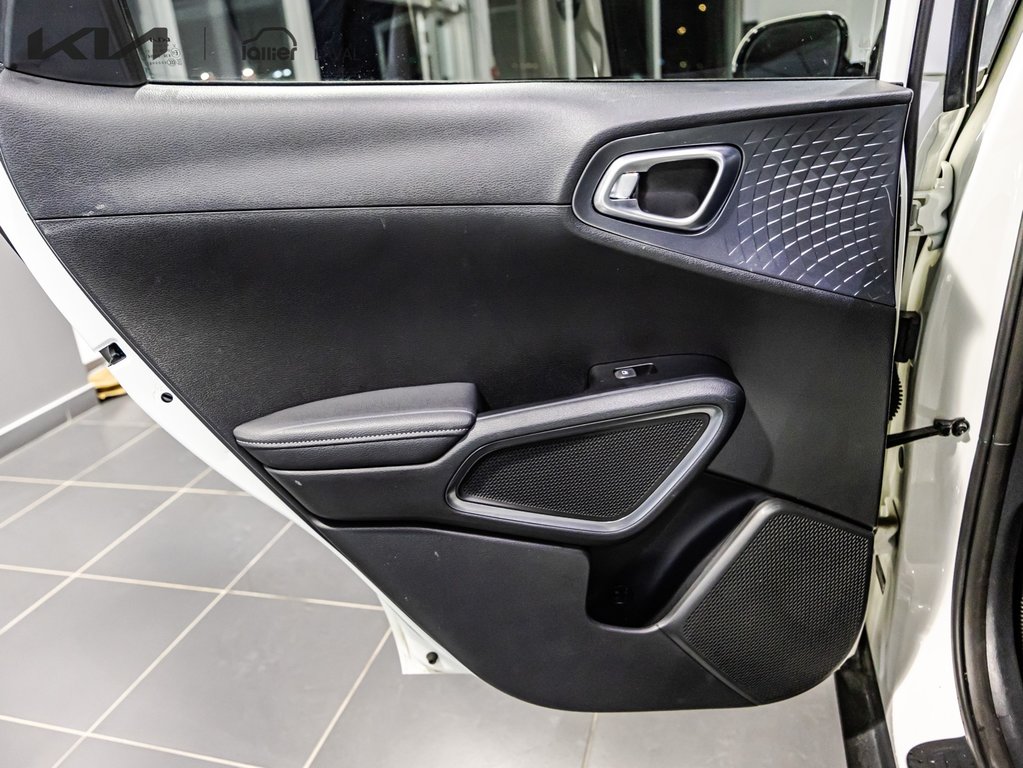 Kia Soul EX+ 2022 à , Québec - 12 - w1024h768px