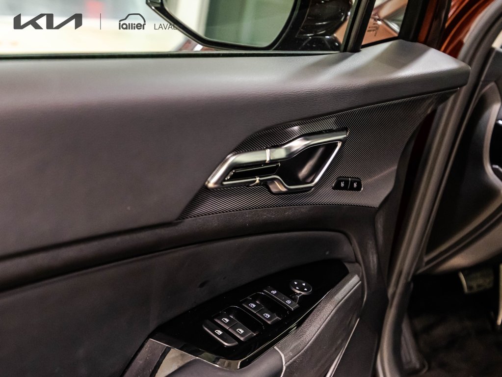 Kia Sportage Plug-In Hybrid SX 2023 à , Québec - 12 - w1024h768px