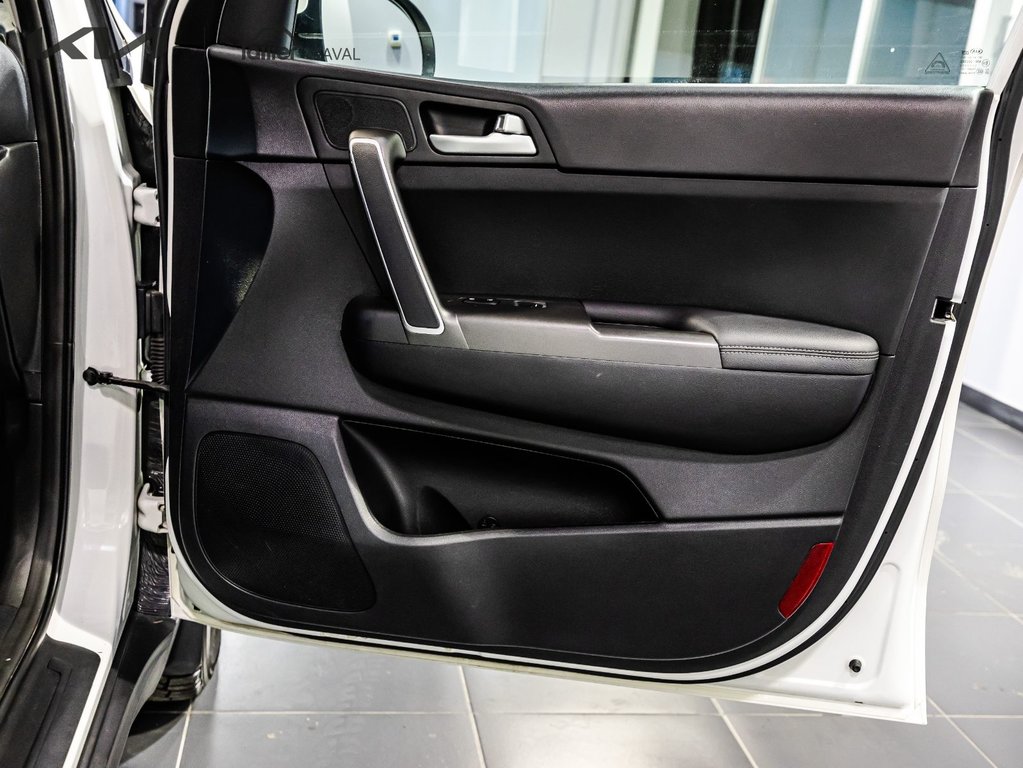 2020 Kia Sportage EX in , Quebec - 17 - w1024h768px