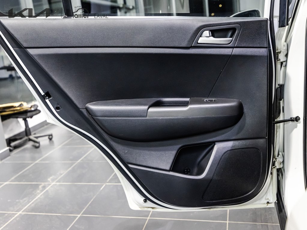 2020 Kia Sportage LX in , Quebec - 12 - w1024h768px