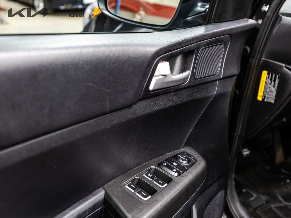 Kia Sportage LX 2020 à , Québec - 11 - w1024h768px