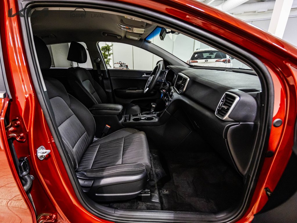 Kia Sportage LX 2021 à , Québec - 17 - w1024h768px