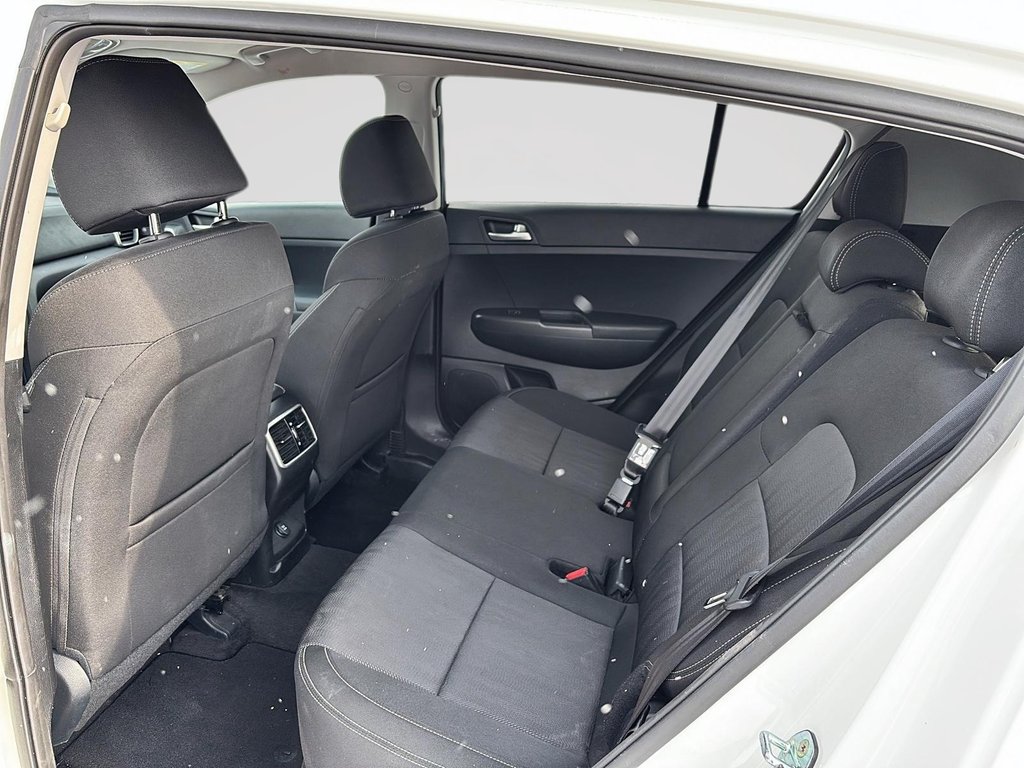 Kia Sportage LX 2022 à , Québec - 11 - w1024h768px
