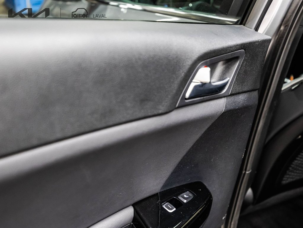 2022 Kia Sportage SX in Montréal, Quebec - 13 - w1024h768px